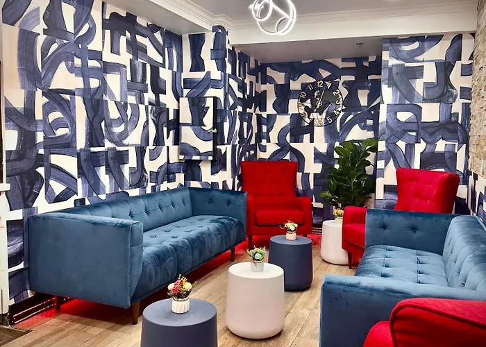 Airport Hotel: Royal Oak Inn